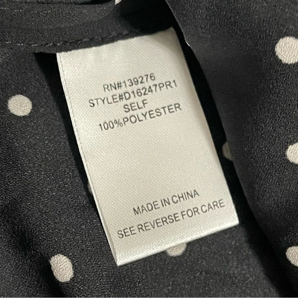 Daniel Rainn Women's Black Short Sleeve Blouse with White Polka Dots Size Small - Picture 5 of 7